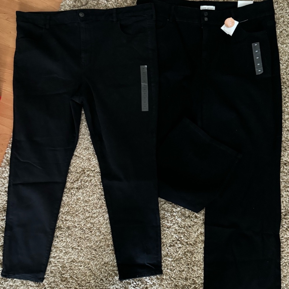(2) NWT Woman’s AE & Lane Bryant Leggings (Size 24)